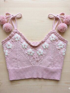 ⭐Cider Pink Knit Crop Top M Floral Embroidered Pom Pom Tie Strap Boho Coquet⭐